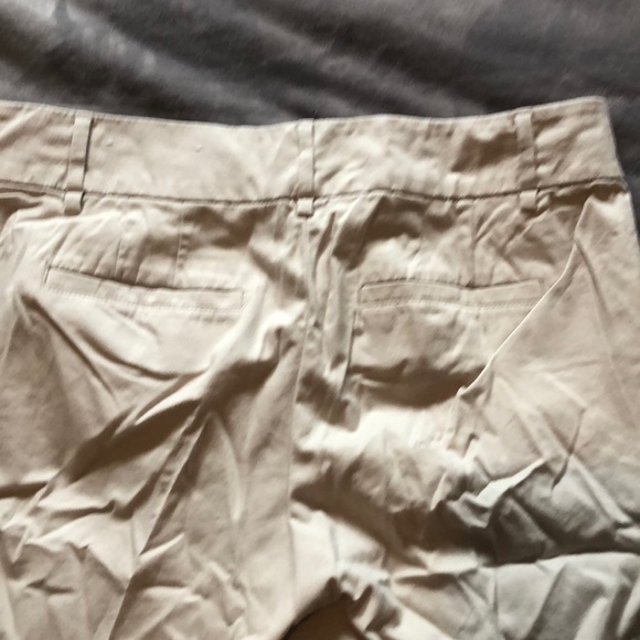 Loft cropped khaki Capris - Picture 3 of 4